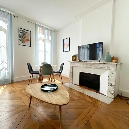 Maria - Centre Historique - Parking Prive Apartment *